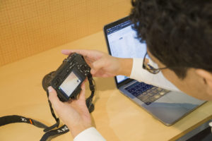 ミラーレス一眼を購入して動画を研究中